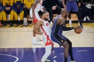 NBA最佳防守的实力！肯豆这舒展又亮眼的好身材，谁会不喜欢啊？