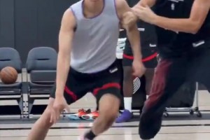 日常单吃克林根！看看杨瀚森今日训练片段，竞技状态真好啊